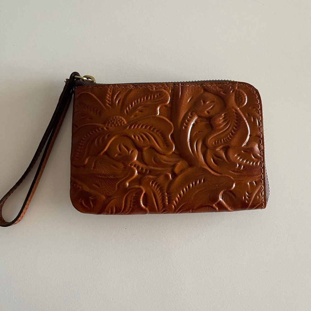 Patricia Nash Mini wristlet